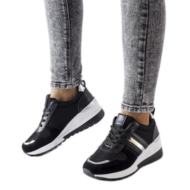 Inna Svarta och silver wedge sneakers från Titusville