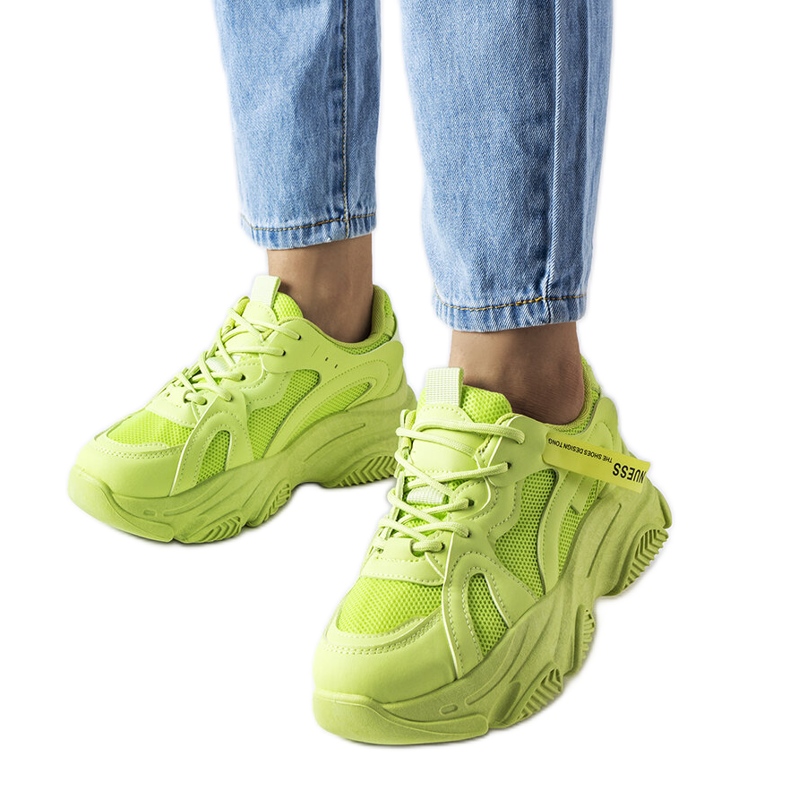 Inna Gröna sneakers med tjock sula från Amendola