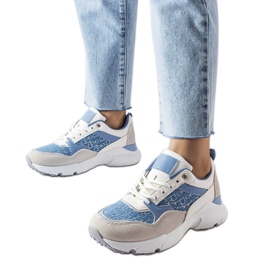 Blåvita skor med silverdetaljer från Rio