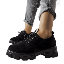 Svarta platta skor från Cloutier