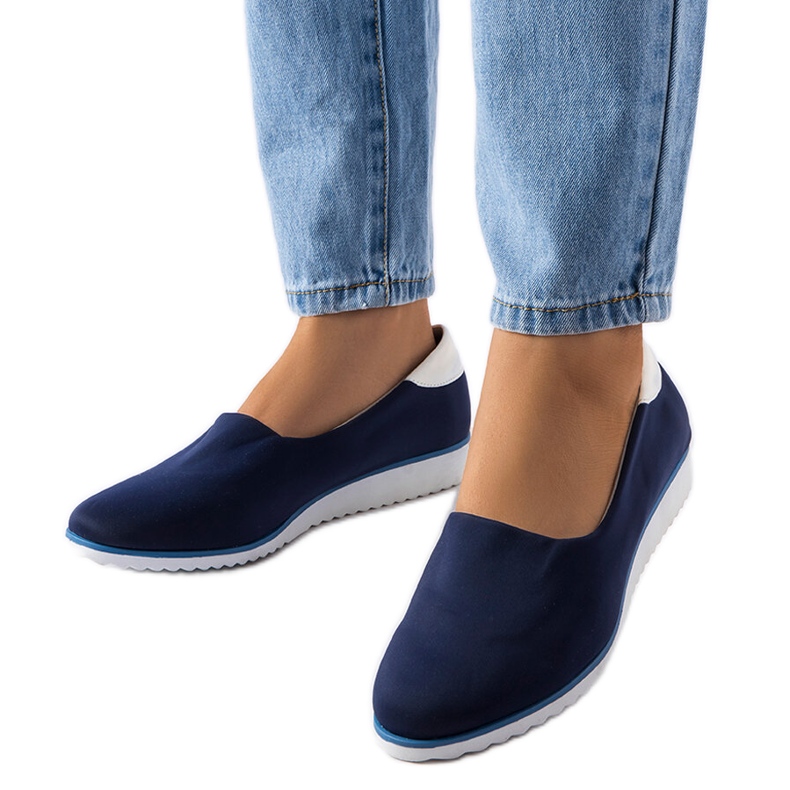 Marinblå elastiska sneakers från Alfonsi