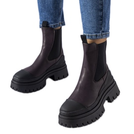 Svarta och lila massiva slip-on ankelboots från Wexford violett