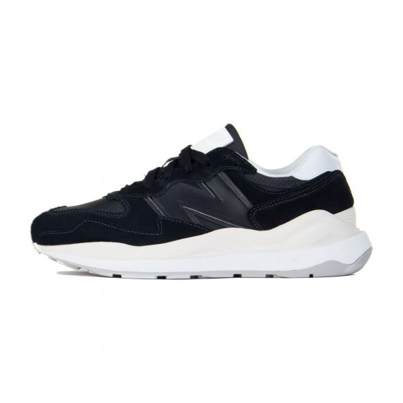New Balance M M5740SLB skor svart
