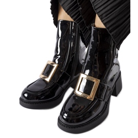 Svarta högklackade stövlar från Girardi