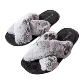 Gråa tofflor med päls från Domenica