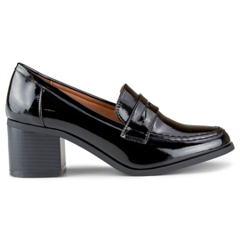 Svarta låga skor för kvinnor