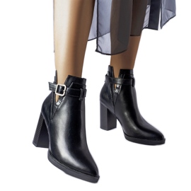 Svarta högklackade ankelboots från Whitman