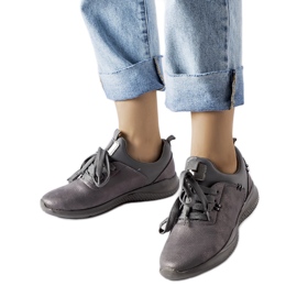 Grå slip-on sneakers från Anatole