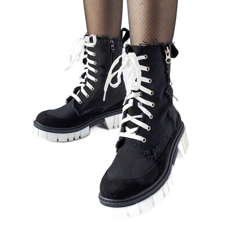 Svarta isolerade Crispiero stövlar