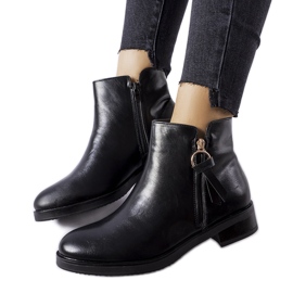 Svarta isolerade klassiska Corciano stövlar