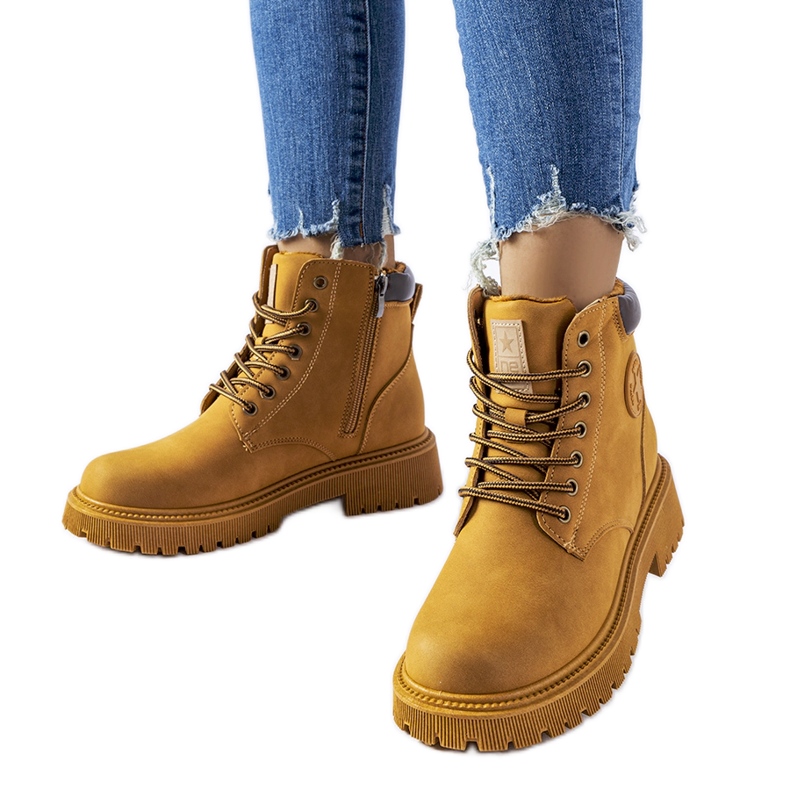 Karamellisolerade Doutor stövlar brun