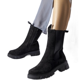 Svarta massiva höga ankelboots från Morbello