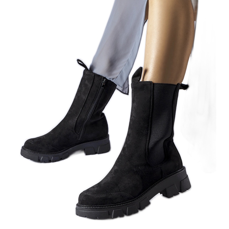 Svarta massiva höga ankelboots från Morbello