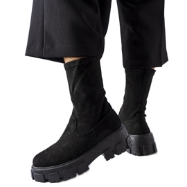 Inna Svarta mocka- och sockboots från Pancrazio eko-mocka