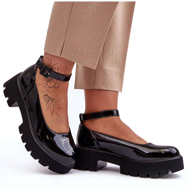 WS1 Lackskor för kvinnor med låg klack och spänne, svart från Owena