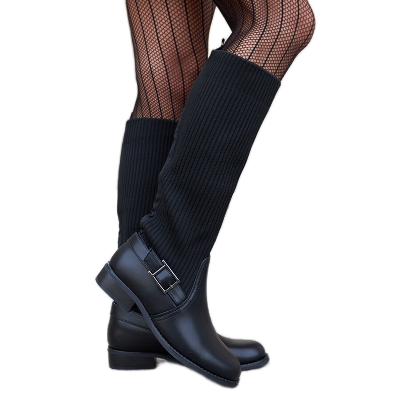Svarta stövlar med en flexibel ovandel Casanova