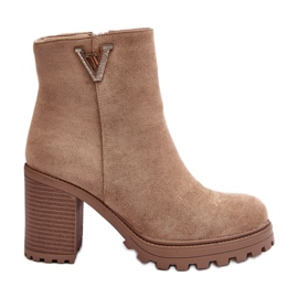 WJ2 Damkängor med hög klack i mocka med dekoration, Beige Stark