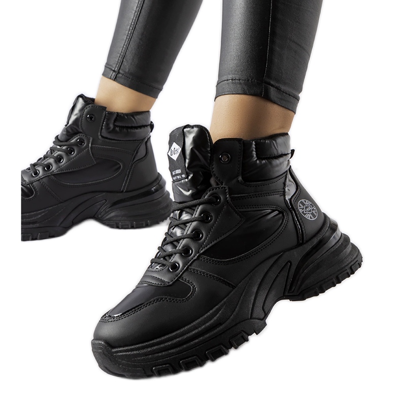 Svarta Lee Cooper LCJ-23-44-1973L stövlar