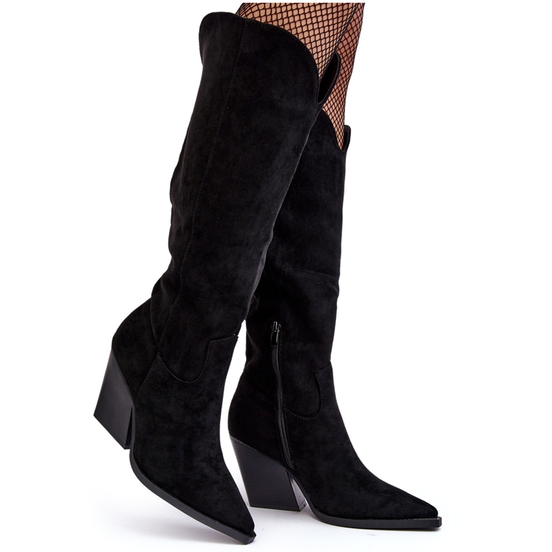 Fashionabla Cowboystövlar i svart mocka från Delia