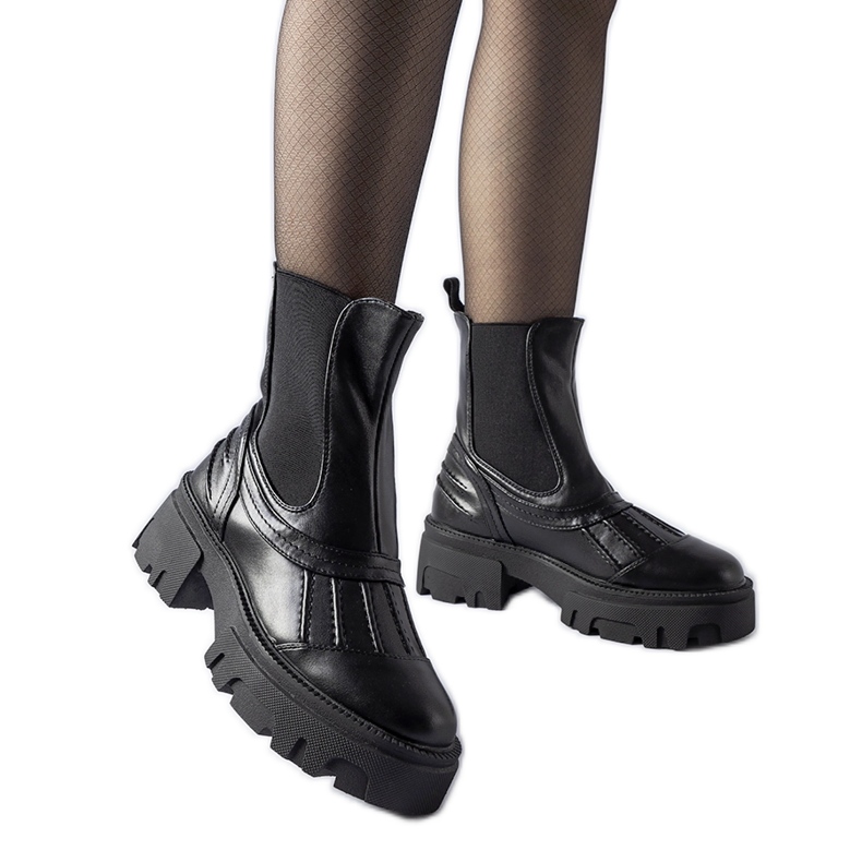 Svarta massiva isolerade Carruba-arbetare