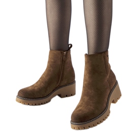 Bruna isolerade stövlar med tjock Pieve-sula