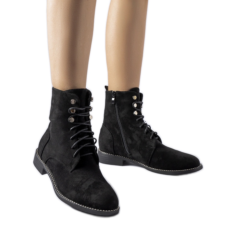 Svarta isolerade stövlar av Carpanzano eko-mocka