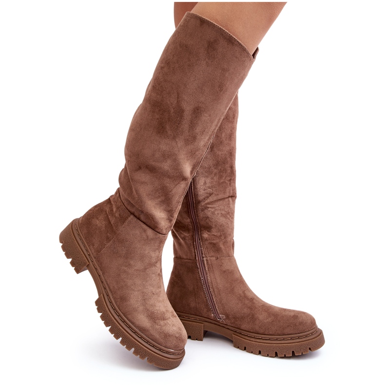 Bruna isolerade knätstövlar för kvinnor från Heliofa