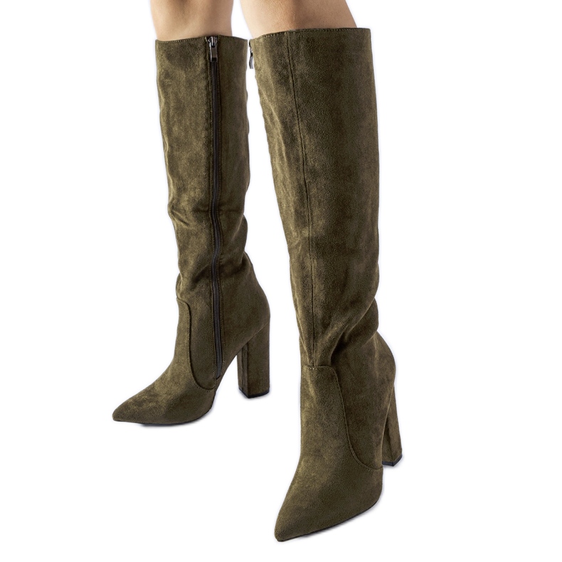 Gröna högklackade stövlar från Cinq-Mars