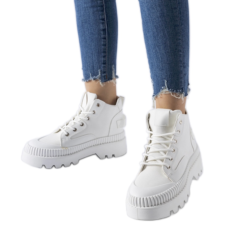 Inna Vita sneakers på en hög plattform Grotta