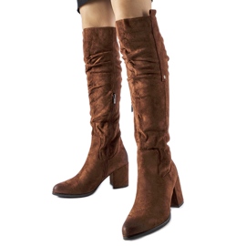 Chocolate Neve högklackade stövlar i ekomocka brun