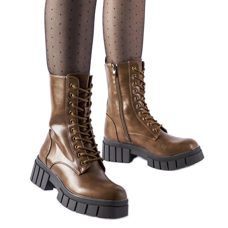 Bruna klassiska Pedraza-arbetare