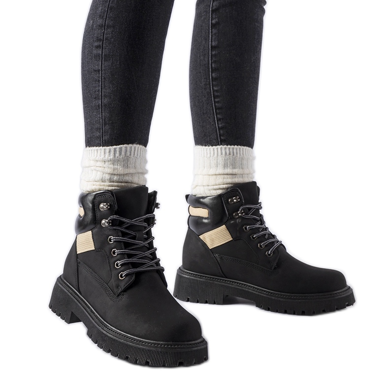 Svarta isolerade Bloomfield-stövlar