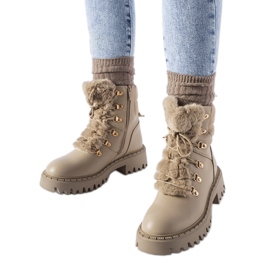 Beiga arbetarbyxor med dekorativ päls från Quarto beige