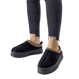 Svarta låga snöstövlar med dekorativa Fori-sömmar