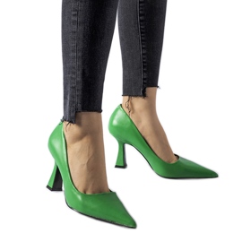 Green Tore pumps med asymmetrisk häl grön
