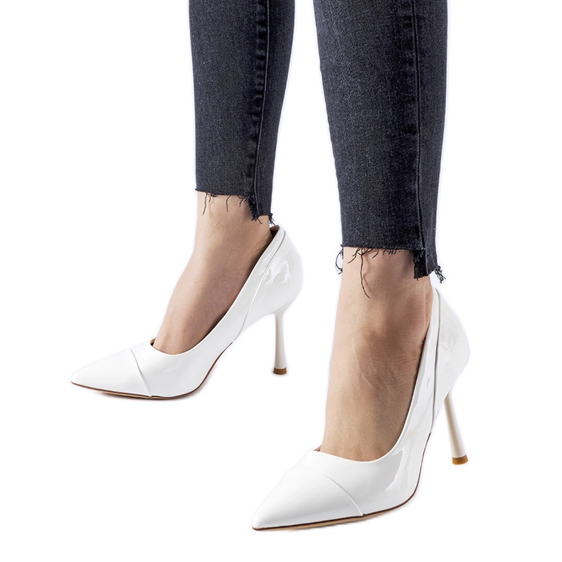 Vita patenterade Inferiore stiletter