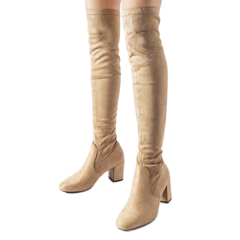 Beige långa sockboots med hög klack Carl