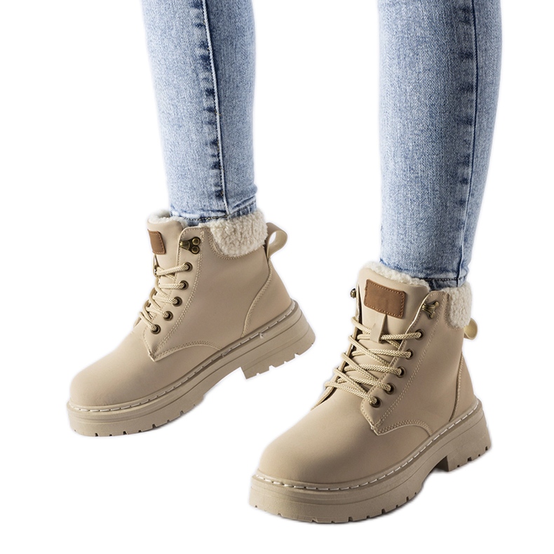 Beige isolerade Burgondi arbetare