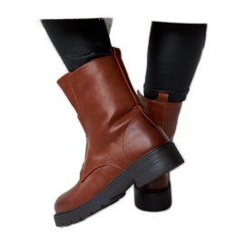 Bruna isolerade stövlar med dragkedja från Oakdale