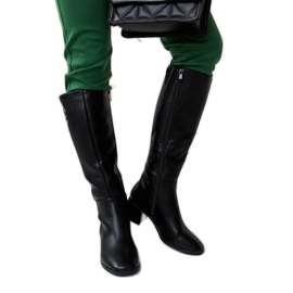 Svarta stövlar med dekorativt Sydney-spänne