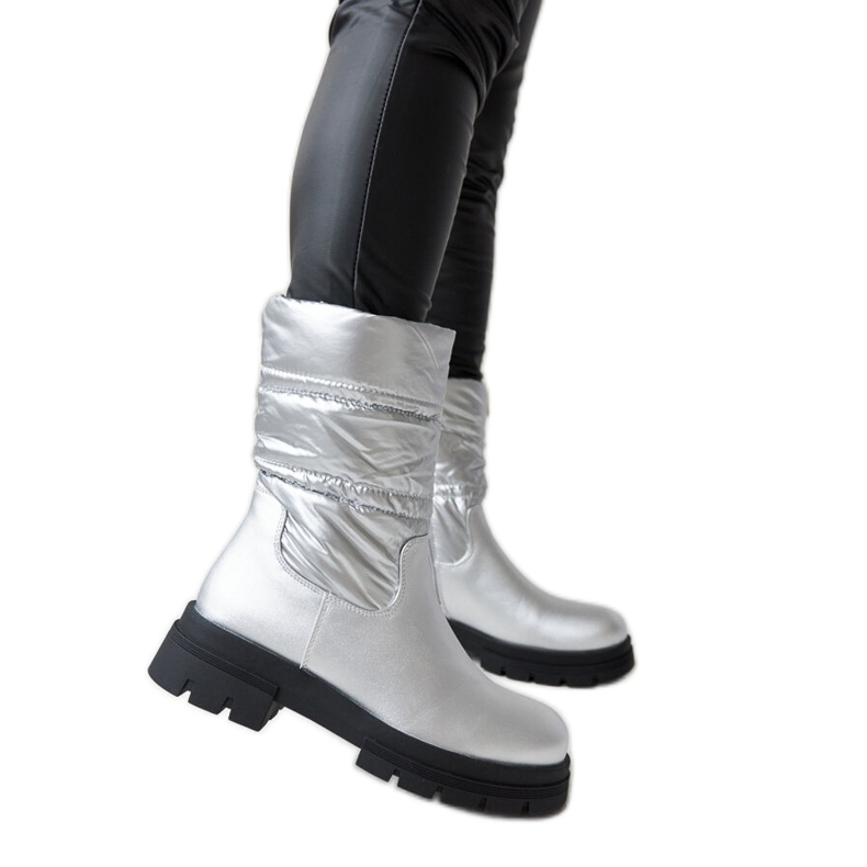 Silverisolerade ankelboots med Malvaro-quiltning silver-
