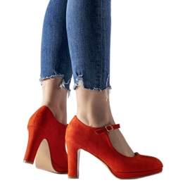 Orange högklackade skor med Serri-knäppning