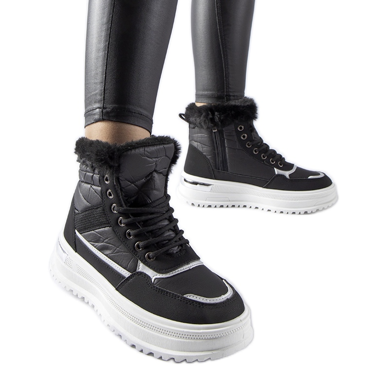 Svarta Trieste sportstövlar med päls