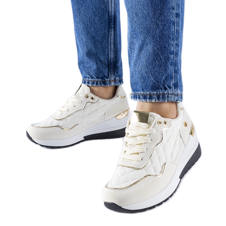 Beige wedge sneakers från Pisignano