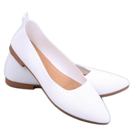 Kreiss Vita genombrutna balettlägenheter