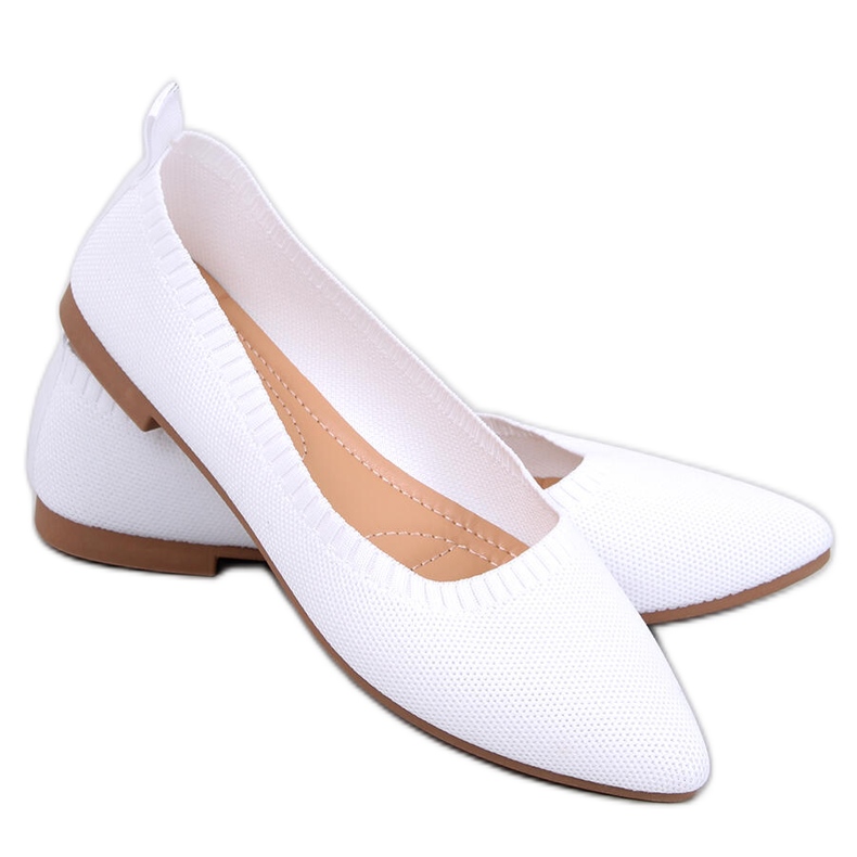 Kreiss Vita genombrutna balettlägenheter