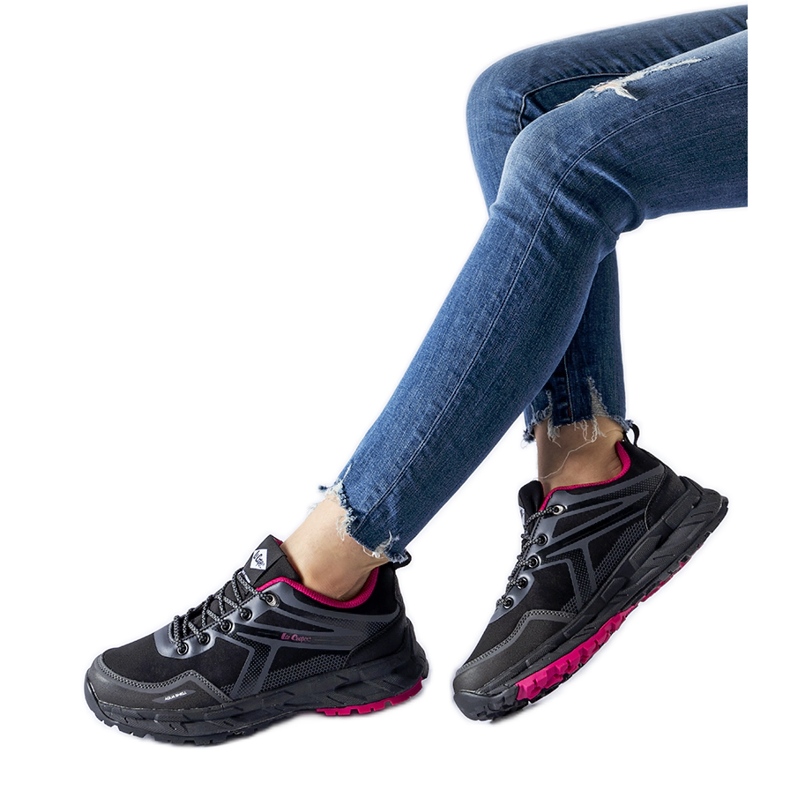 Svarta Lee Cooper LCJ-22-01-1370L sneakers