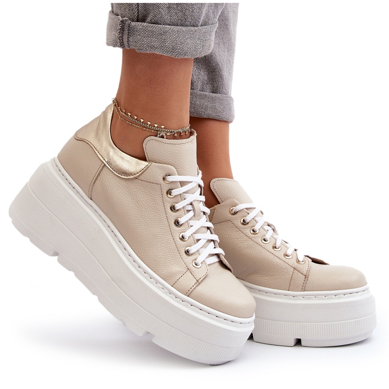 Zazoo 10165 Sportskor för kvinnor på en massiv plattform, Beige