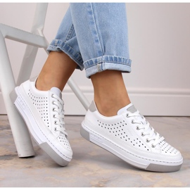 Skinnbekväma, genombrutna sportskor för kvinnor, vita, Rieker L8849-80