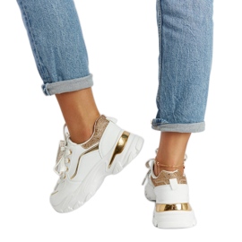 Massiva vita sneakers med euklidiska strass